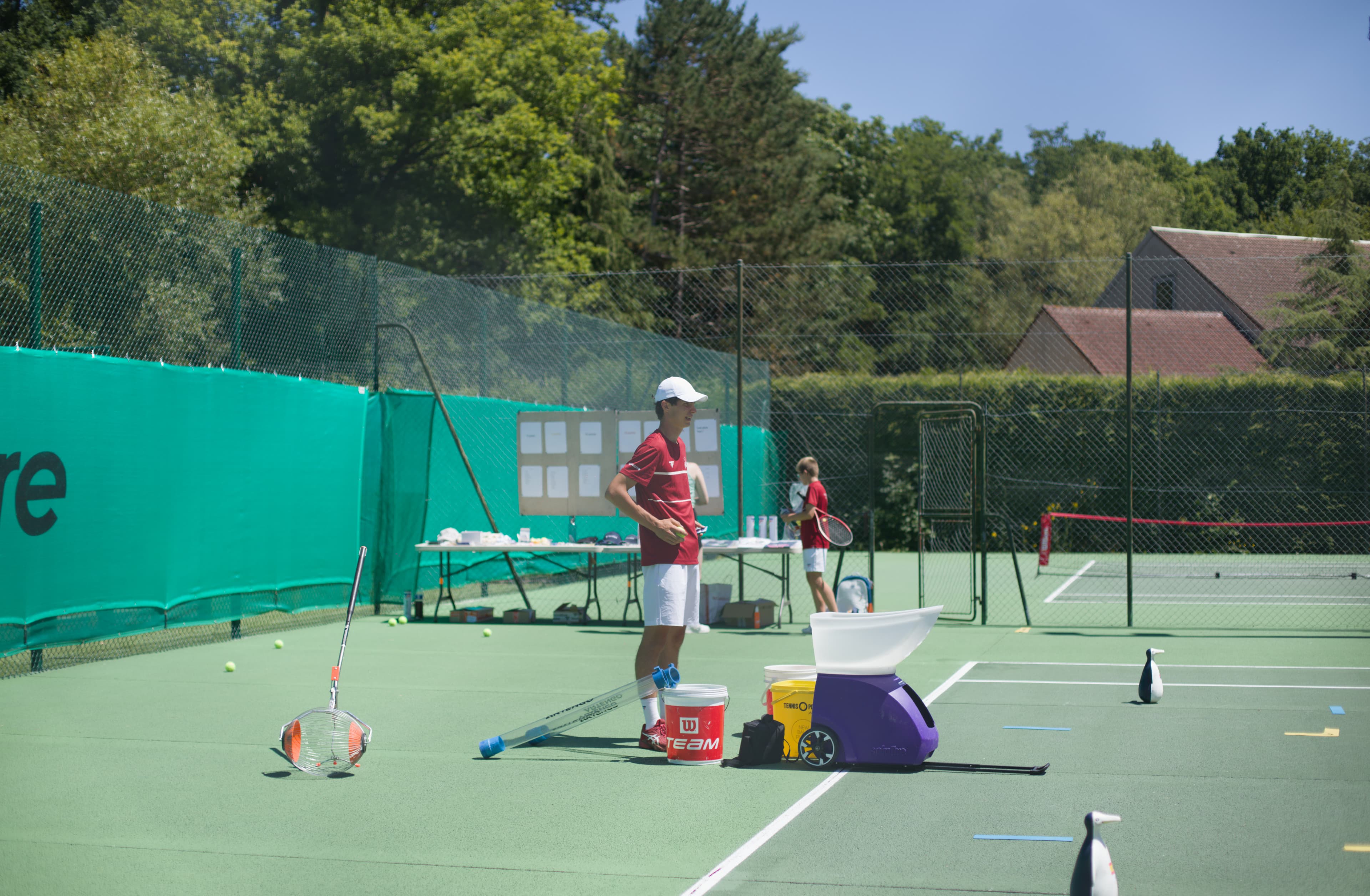 Entraînement sur les courts extérieurs